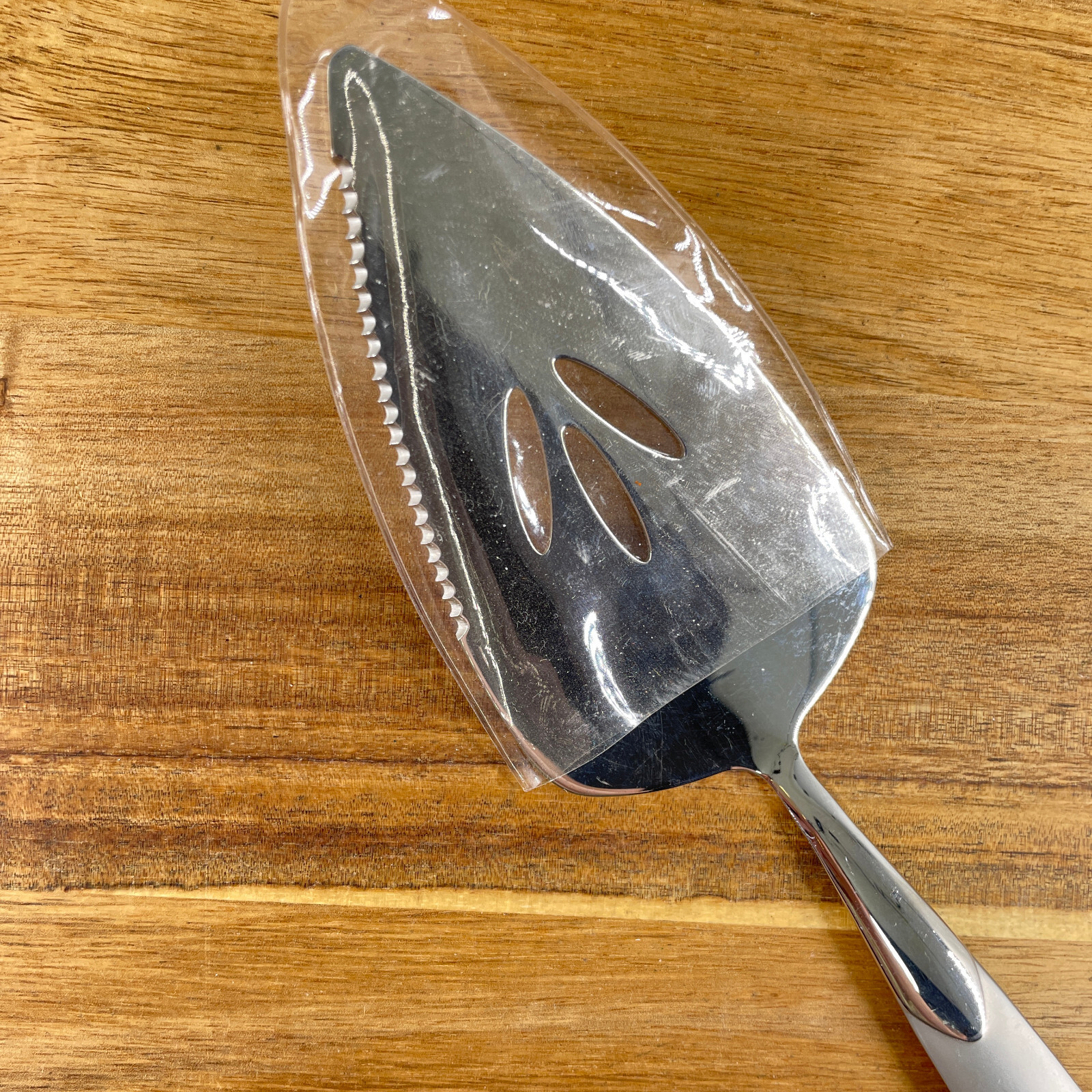Oneida Cake Pie Slicer Server Stainless Steel Flatware Frosted Glossy