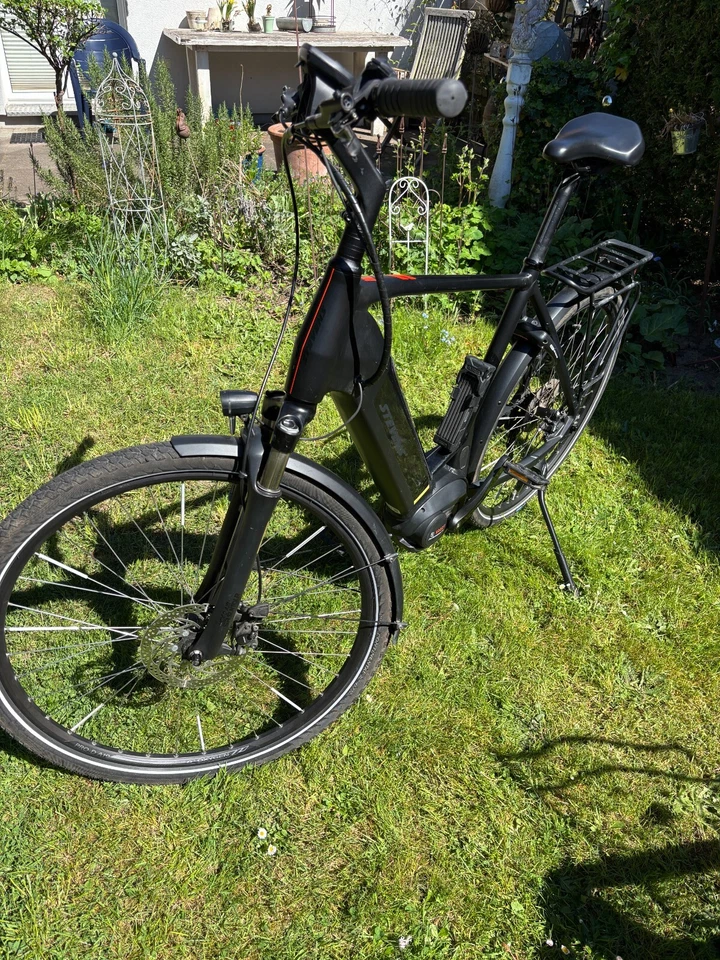 E-Fahrrad Stevens Herren Lavena PT5 gebraucht sehr gut , Schwarz Rahmenhöhe 58cm