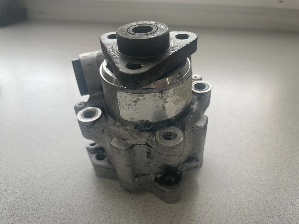 2000-2006 BMW X5 E53 ~ BOMBA DE DIREÇÃO HIDRÁULICA ~ 32416757914 ~ PEÇA DE FABRICANTE DE EQUIPAMENTO ORIGINAL - Imagem 2 de 4