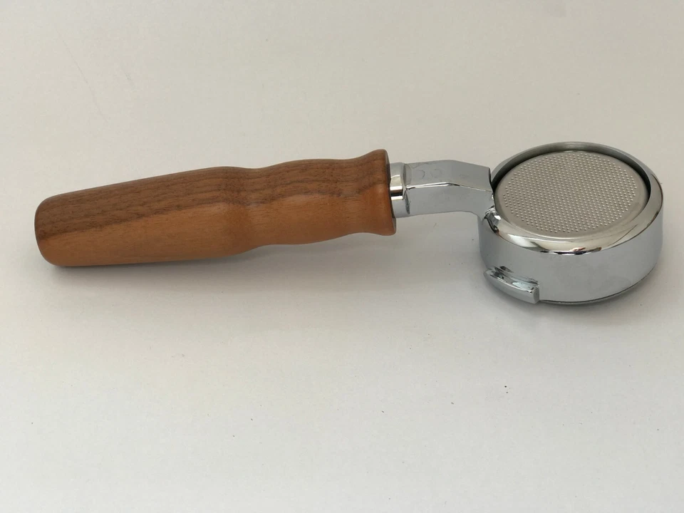 WOOD HANDLE GAGGIA ESPRESSO COFFEE Bottomless filter holder - portafilter  - Image 3 of 4