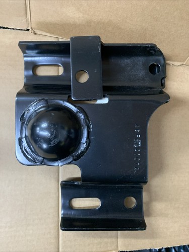 For Ford Ranger 2001-2005 Passenger Side Bumper Frame Bracket | Front CAPA - Picture 4 of 5