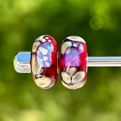 Authentische Trollbeads Felicity rote dichroitische Glasperle Vietnam limitiertes PAAR