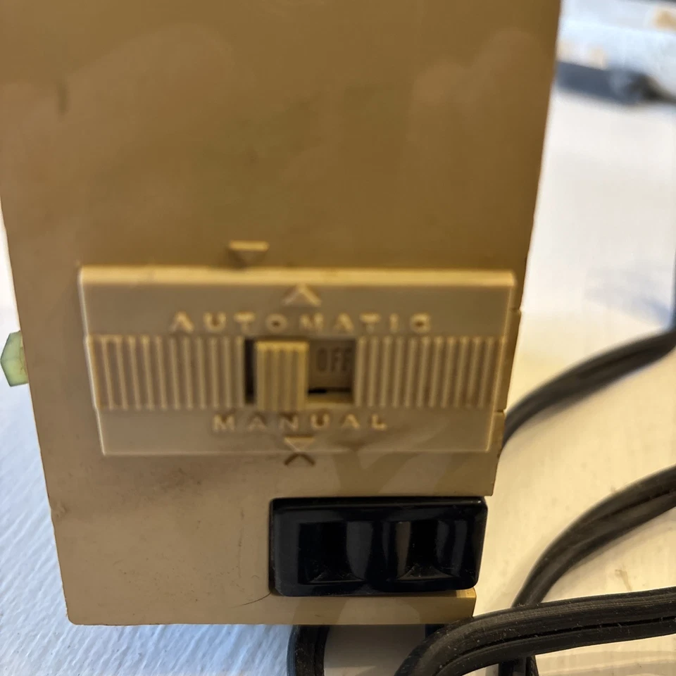 Temporizador aparato 24 horas vintage INGRAHAM resistente modelo 12-001 1875 vatios Foto 4 de 4