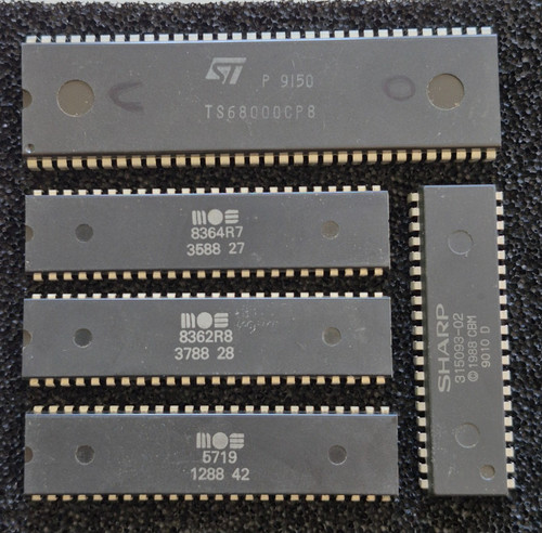 ✅ Commodore Amiga 500: Gary 5719 Paula 8364R7 Denise 8362R8 CPU MC68000P8 Kick⚡️