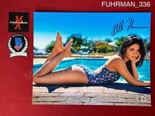 Isabelle Fuhrman autographed signed 11x14 photo model pose Beckett COA