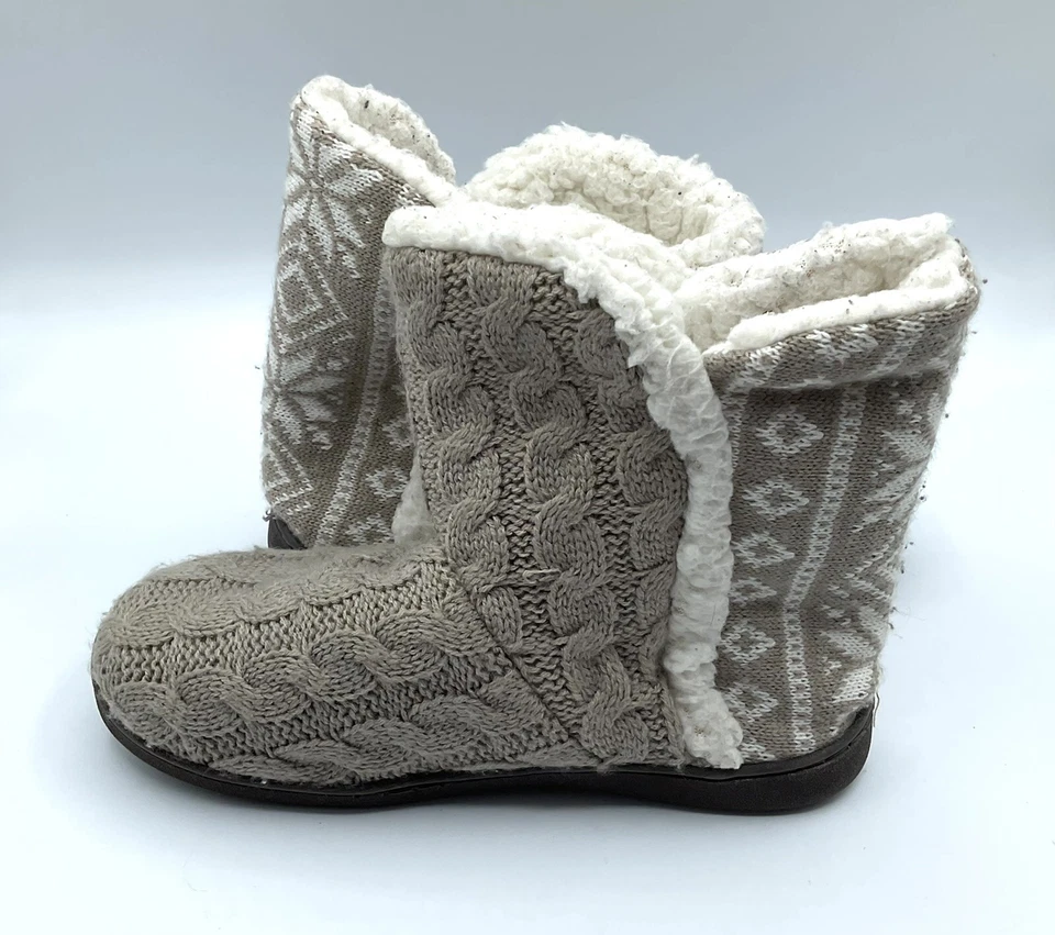 Zapatillas MUK LUKS Mujer Beige Tostado Patrón Azteca Talla 7 8 Sherpa Forradas Acogedoras Foto 3 de 4