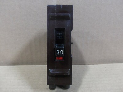 NEW Wadsworth Type A A130 1 Pole 30 Amp 120V Plastic Feet Circuit Breaker NTO