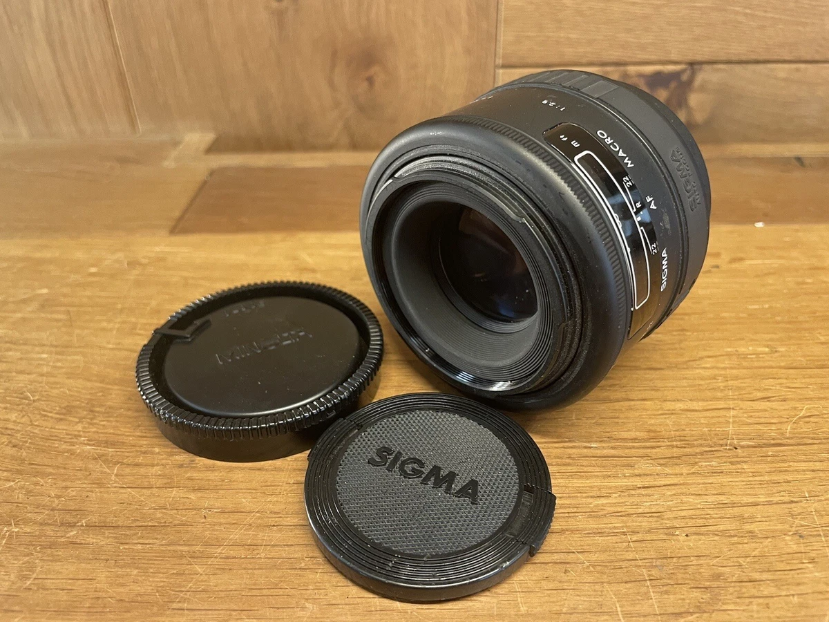 SIGMA AF MACRO 90mm 1:2.8 EF用 クローズアップ付き Sigma 90mm f2.8 AF Macro Lens for Nikon AF | Blue Moon Camera