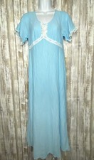 Vintage Blue Suzy Star Juniors Short Sleeve Nightgown Sz 13