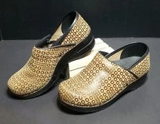 Sanita Womens Clogs Professional Cognac Circle Brown Size 35 US 4.5