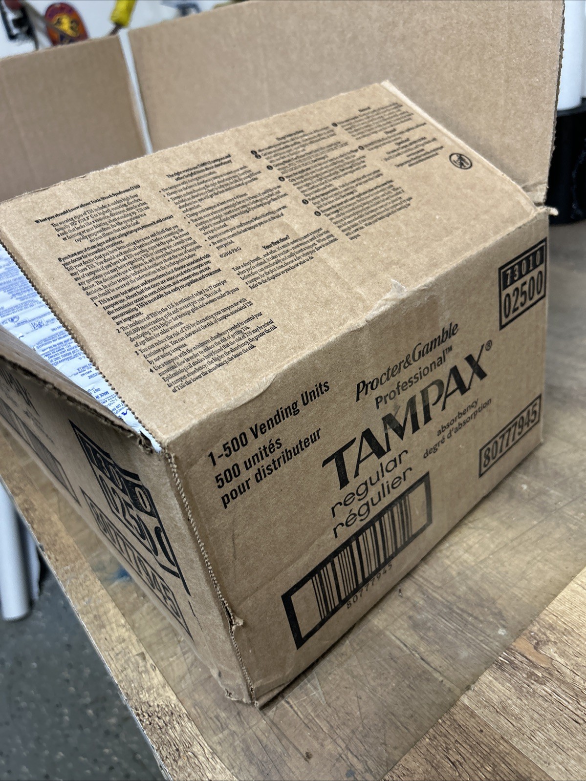 500 Tampons 73010 VENDING Machine TAMPAX Regular Absorbency Pack Complete Box