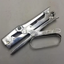 Vintage Ace Clipper Plier Stapler Chrome Made in USA Uses 70001 Staples