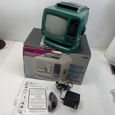 GREEN GPX Portable Television TVP9 5'' B&W AM/FM Radio & Cassette Recorder Tested