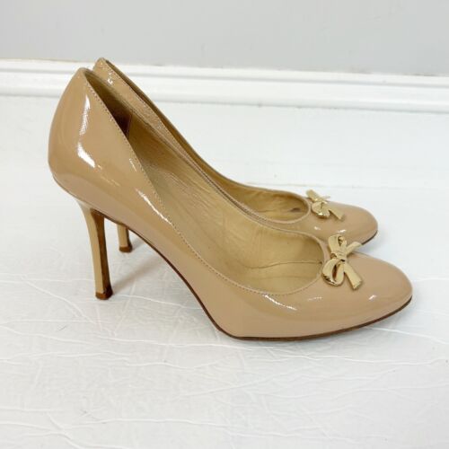 Kate Spade Catia Pumps with Gold Bow Size 7.5 Beige Patent Leather Women's - Picture 3 of 7