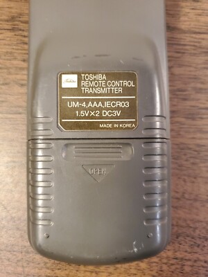 TOSHIBA VC-648T Remote Control UM-4,AAA,IECR03 1.5Vx2 DC3V | eBay