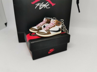 travis scott jordan 1 with pink laces