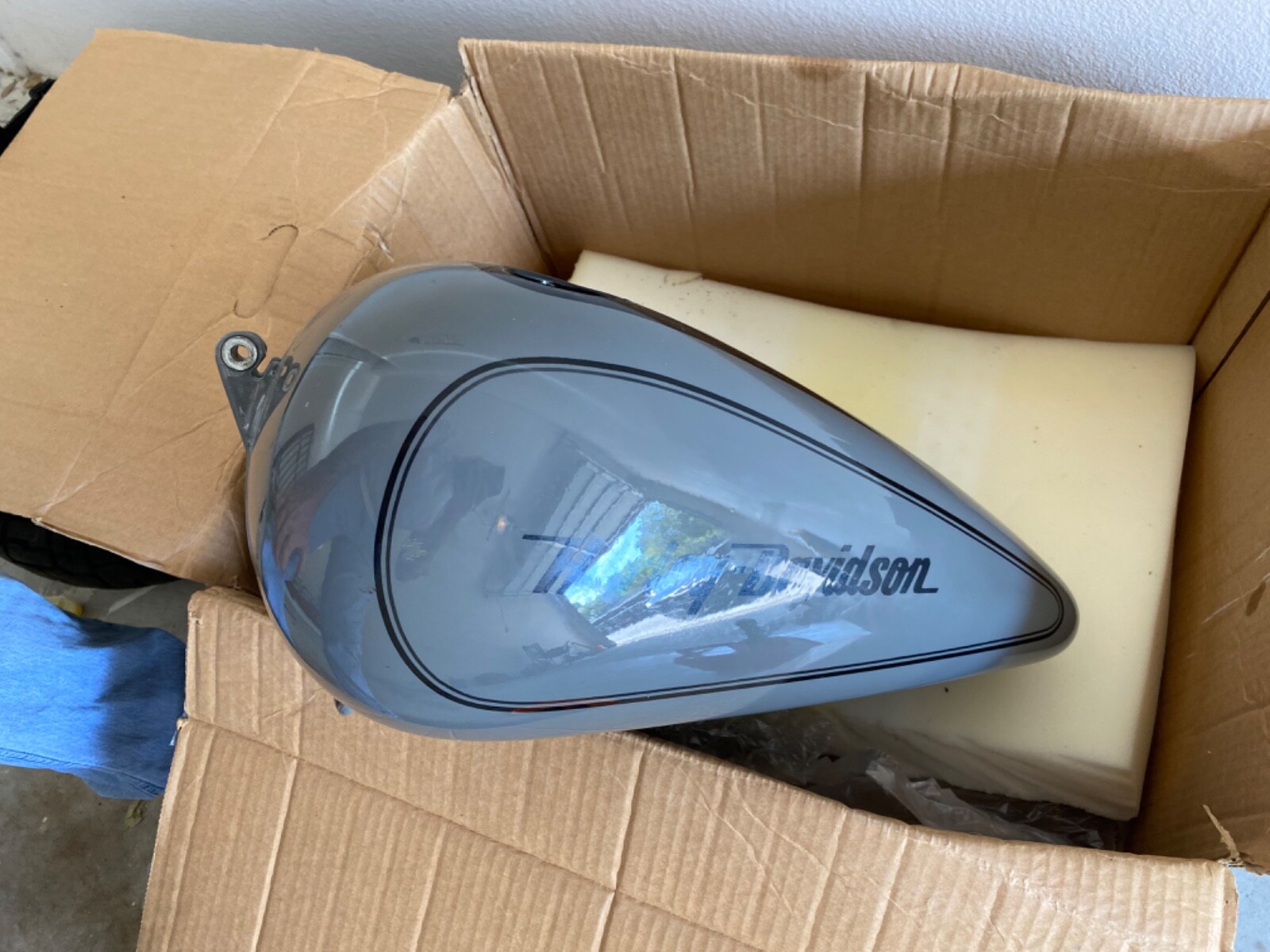 08 2008 Harley Davidson Dyna Fat Bob FXDF Gas Fuel Tank eBay