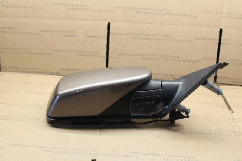 BMW 550i E60 2007 espejo retrovisor de puerta con visión lateral para pasajeros A09 gris lámpara de charco y memoria Foto 3 de 4