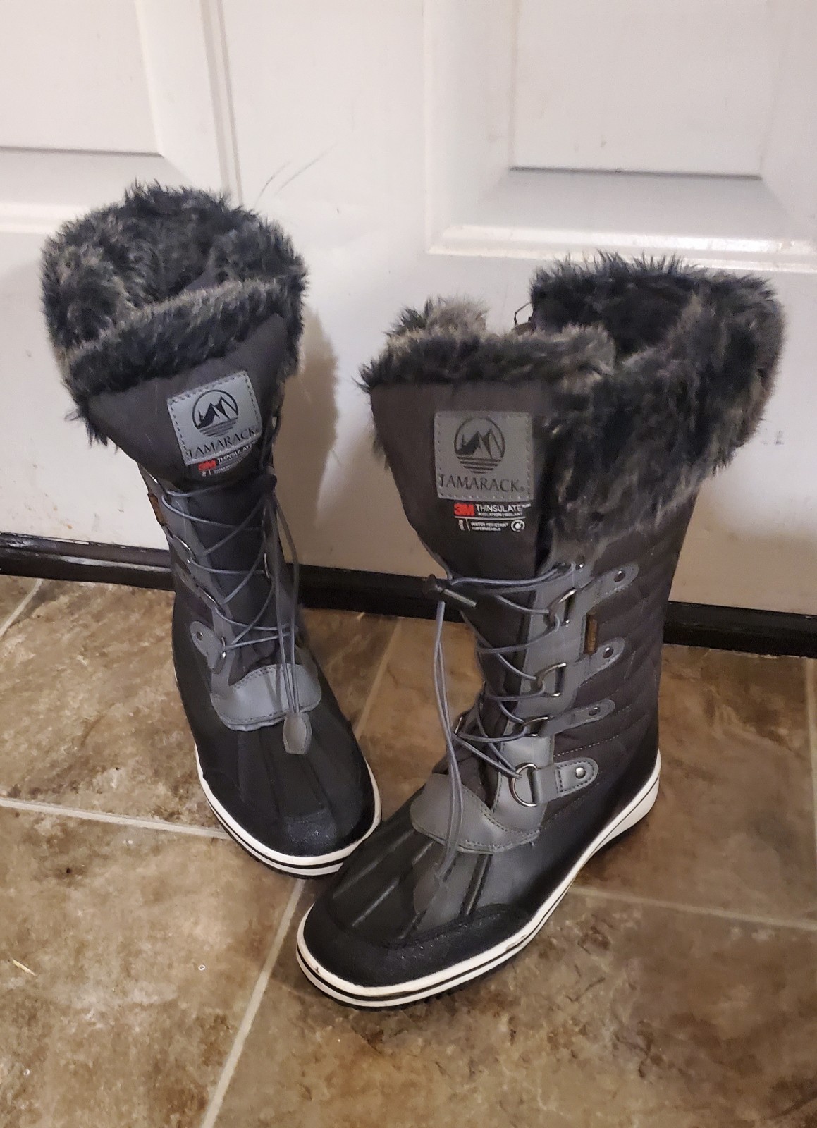 's Tamarack Waterproof Insulated Snow ❄️ Boots Size 9