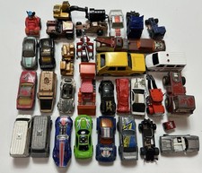 Huge Lot Of Hot Wheels Matchbox Tootsie Etc Vehicles Some Vintage