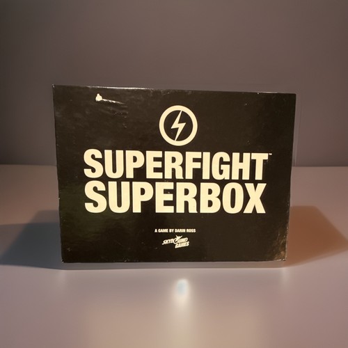 Skybound Games Superfight Superbox Storage Box w/ Exclusive Cards 17+ 3-20