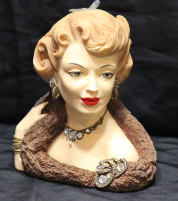 Cameo Girls Lady Head Vase LV-034 2001 Edition 1955 SASHA Diamond Dazzler