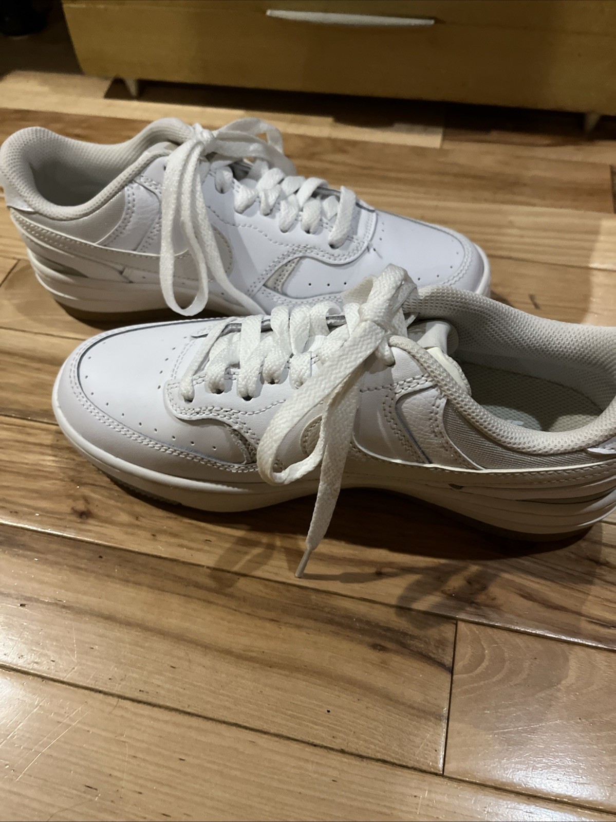 Nike Gamma Force Shoes Women Size 6.5 White University White Casual sneakers
