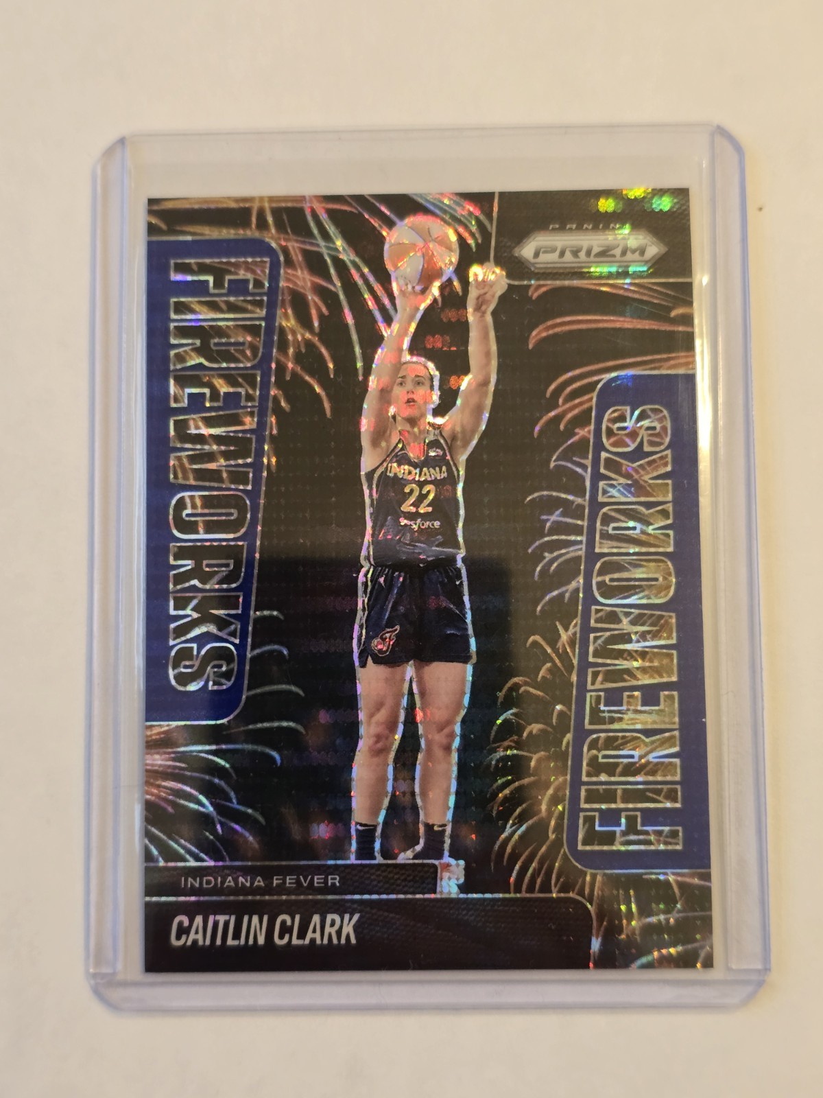 2025 Panini Prizm WNBA Caitlin Clark #9 Fireworks Blue Pulsar Prizm 44/199