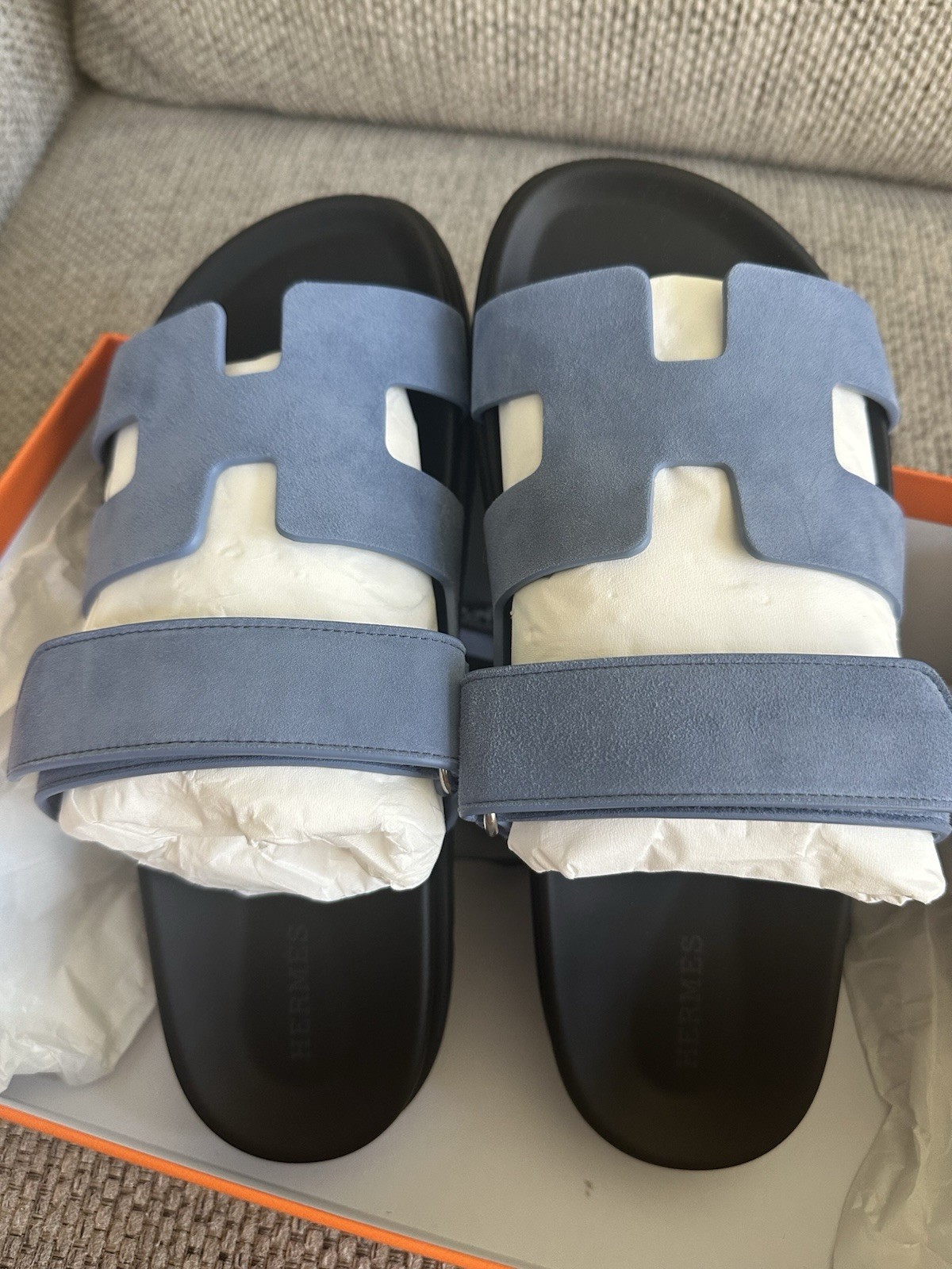 Size 39EU NIB HERMÈS Blue Jean Suede Women’s Chypre Sandals thumbnail 3