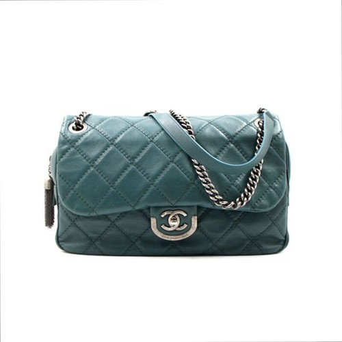 CHANEL Limited Edition SHIVA FLAP Tassel Zip Calf Shoulder Bag 152894131