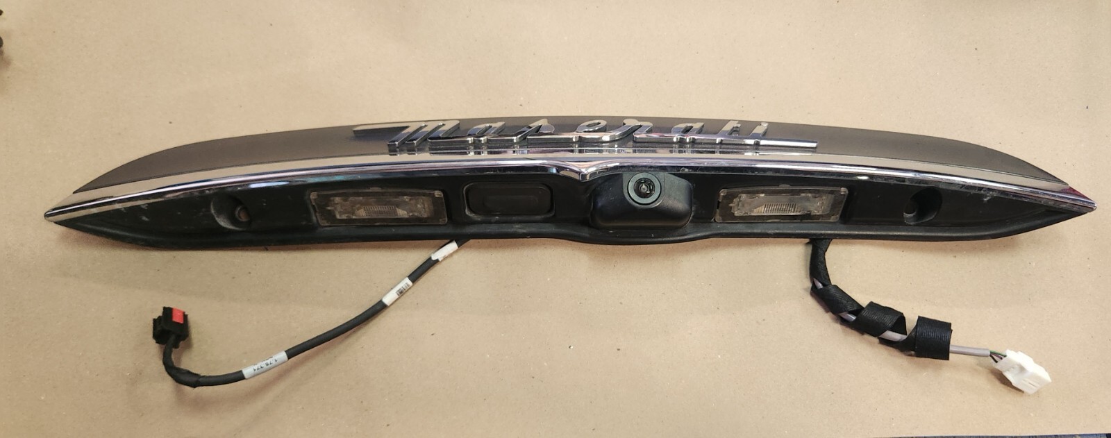 2014-2019 Maserati Ghibli Trunk Lid Trim  W/Chrome OEM GRIGIO MARATEA 571/A