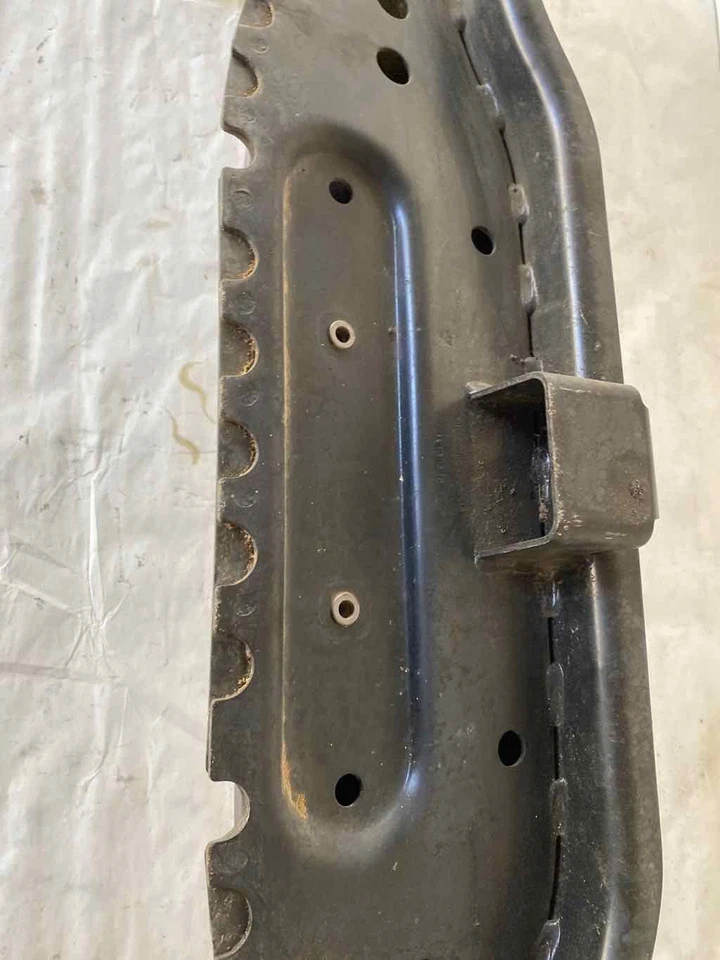 2004 - 2005 BMW 645CI Coupe para-choque traseiro reforço barra de impacto amortecedor T - Imagem 3 de 4