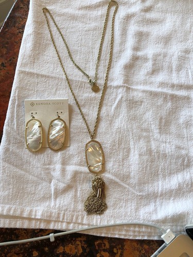Pearl Gold Tassel Necklace 