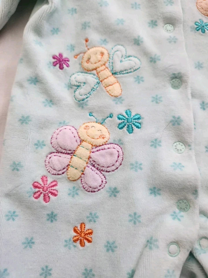 Bebé Niña Absorba 3-6 Meses Azul Claro Pies Dormir N Juego Conjunto Mariposa Foto 4 de 4