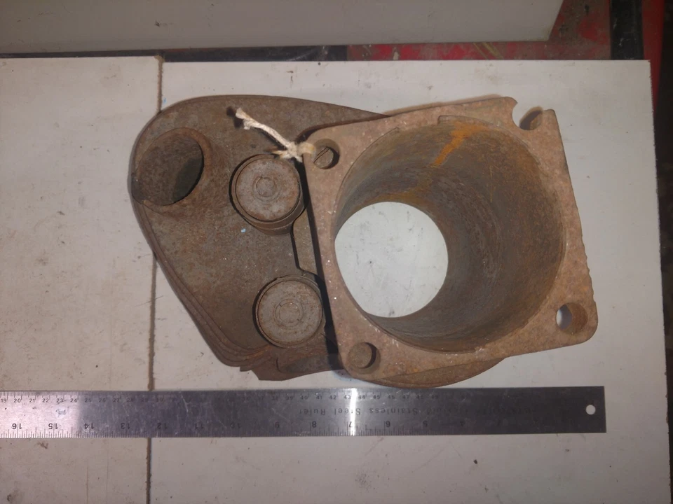 Cilindro delantero Indian Motorcycle Chief 1944/45 Foto 2 de 4