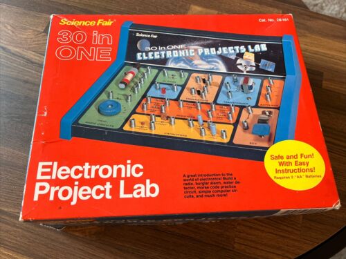 Vintage Science Fair 30 In One Electronic Projects Lab Radio Shack No 28-161 - Picture 1 of 11