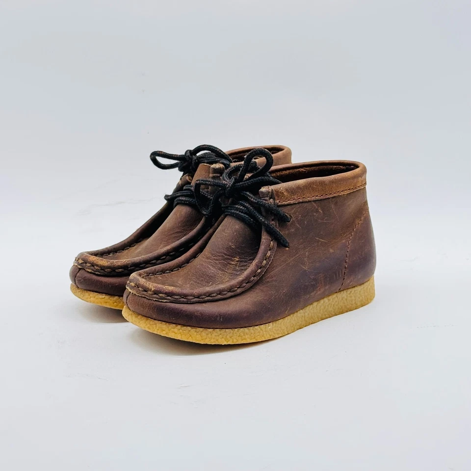 Clarks Boots Boys 7C Brown Leather Desert Crepe Sole Casual Lace Up Shoes NEW - Image 2 of 4