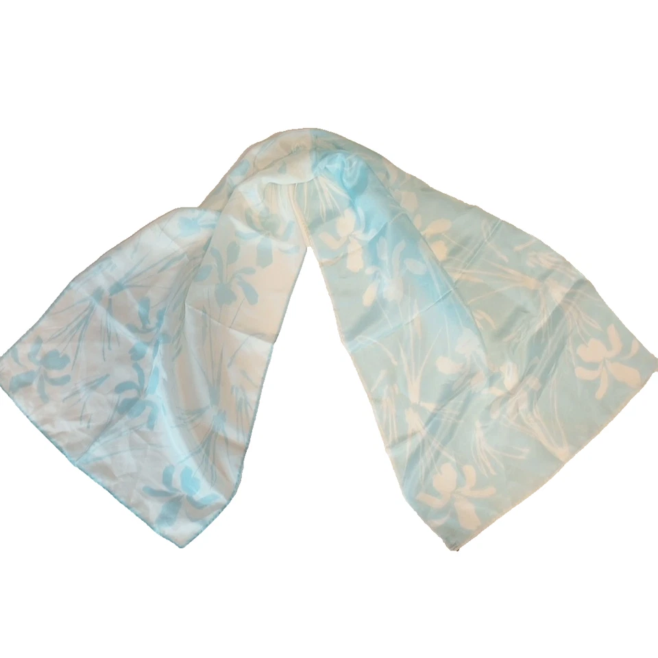 Bufandas de Vera Vintage Japón Bebé Azul y Blanco Vinal Seda 14" X 42" Usadas en Excelente Condición 2 Tonos Foto 4 de 4