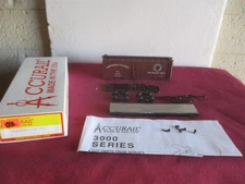Accurail #3529 HO Northern Pacific NP 245886 Box Train Car Railroad