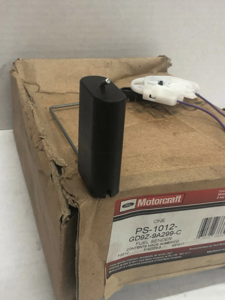 MOTORCRAFT PS-1012 UNIDAD DE ENVÍO DE NIVEL DE INDICADOR DE COMBUSTIBLE PARA LINCOLN CONTINENTAL 2017-20 Foto 3 de 4