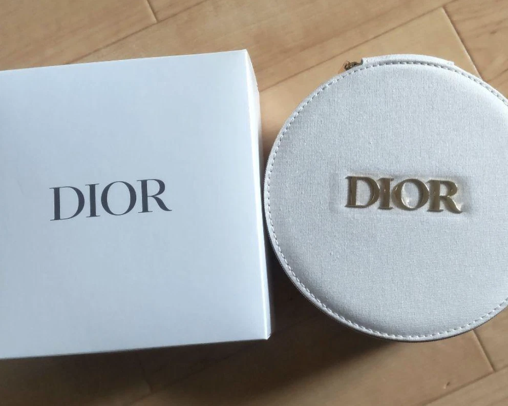 Pochette Christian Dior Vanity miroir intérieur blanc limité 150 mm diamètre