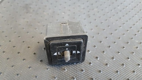 Mitsubishi Pajero 1993 Wing mirror control switch (Exterior Mirror #248811-64