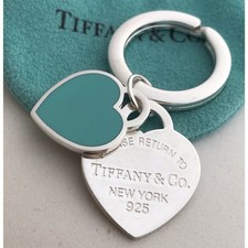 Tiffany  Co. Return to Tiffany Blue Double Heart Key Holder Silver Keychain