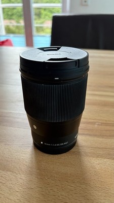 Sigma AF 16mm f/1,4 DC DN Canon EF-Mount Weitwinkel-Objektiv