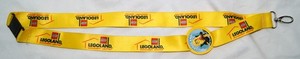 legoland discovery center breakaway lanyard yellow w/ badge