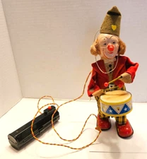 Battery Operated Japan Clown Drumming and Walking