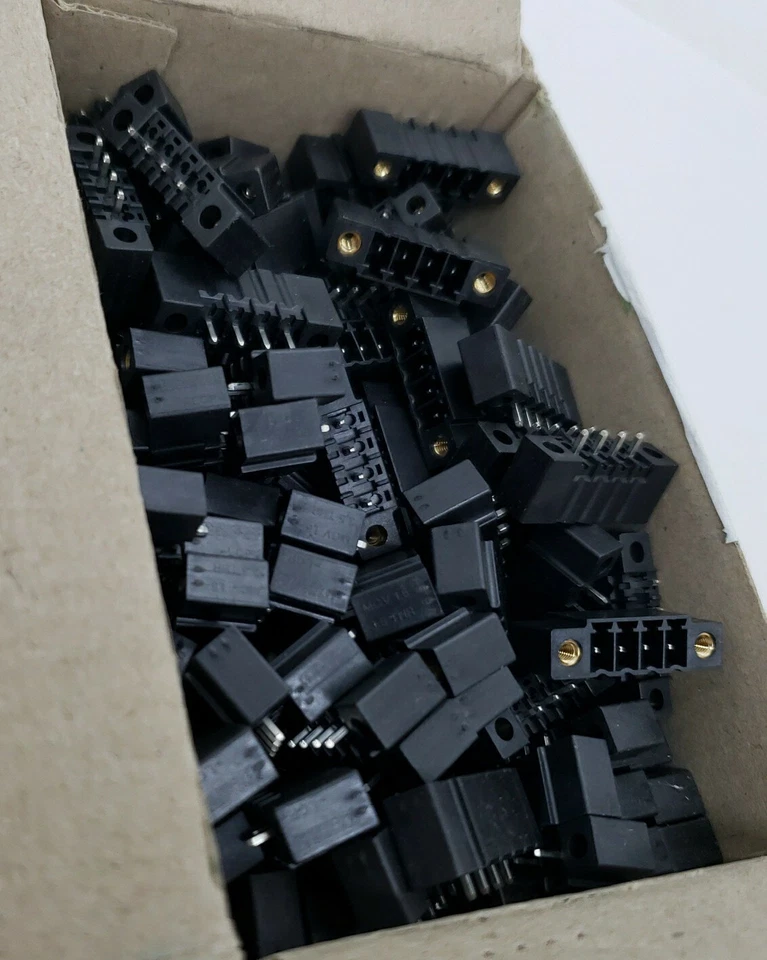 NEW 100 Qty Phoenix Contact 4 Position Pluggable Terminal Blocks 3.5mm Pitch... - Image 3 of 4