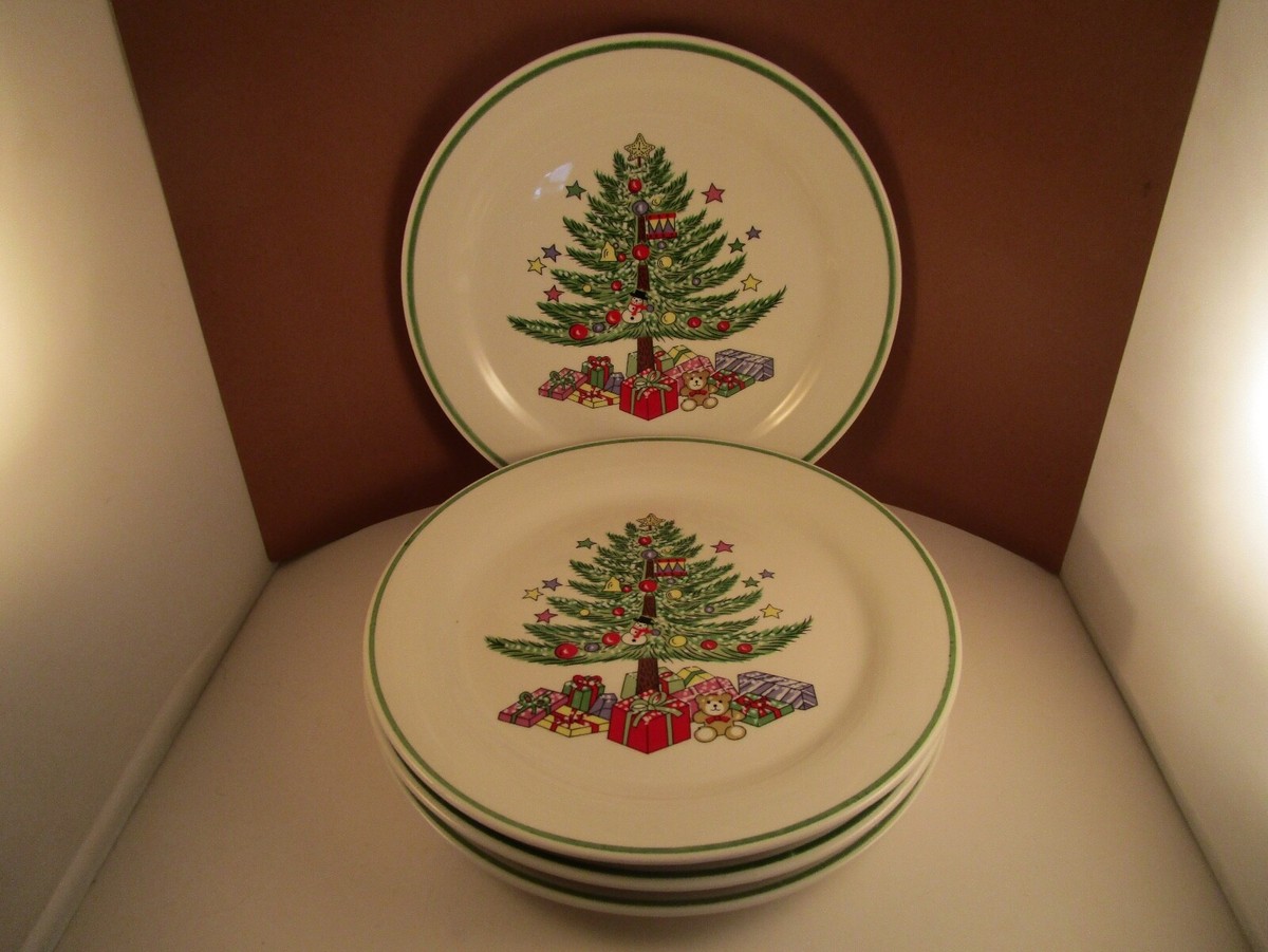 Gibson China Designs Christmas Tree Brown Bear Set of Dinner
