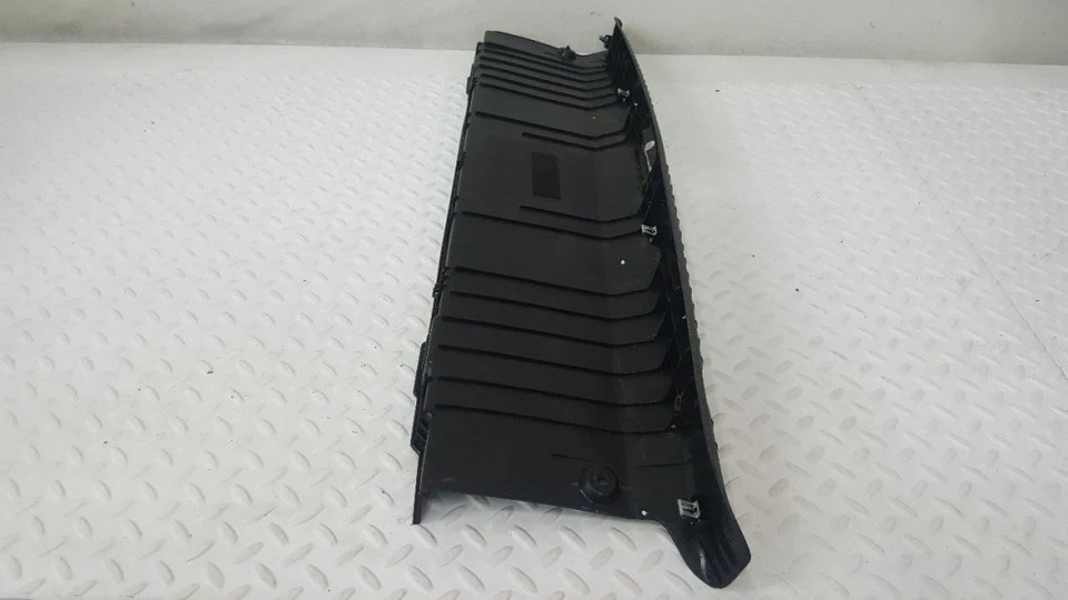 06-08 Hyundai Sonata GLS maletero escalón moldura Foto 2 de 4