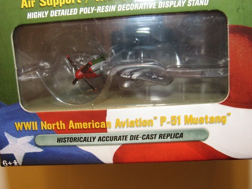 Johnny Lightning JLDS003 Greatest Gen WWII GMC CCKW & Air Support Set of 2 - 19K - Picture 3 of 7